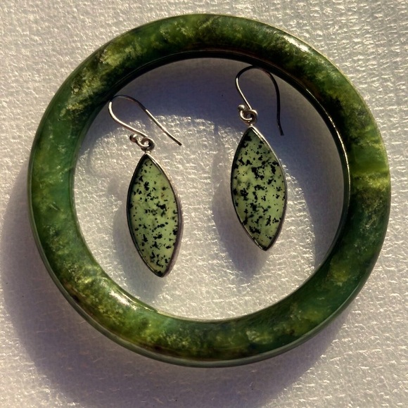 Nephrite JADE Bangle Bracelet and Earrings 925 - Picture 1 of 8